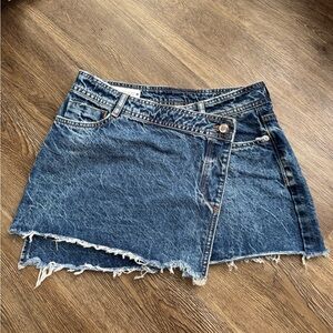 Zara Denim mini wrap skirt size M never worn